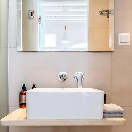 בית הארחה Maison By Monocle