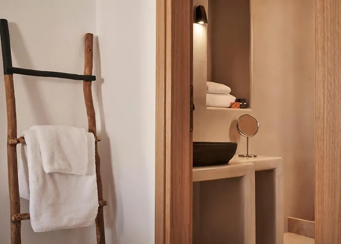 Maison By Monocle بيت ضيافة