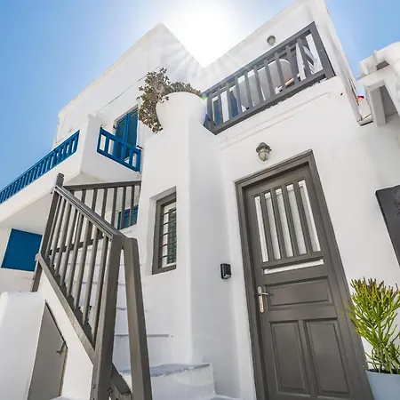 Maison By Monocle Guest house