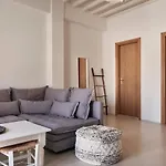 Maison By Monocle بيت ضيافة