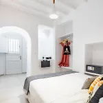 Maison By Monocle 3*