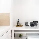 Maison By Monocle بيت ضيافة 3*