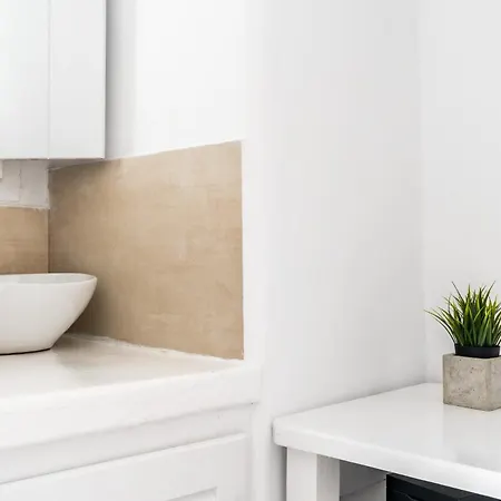 Maison By Monocle